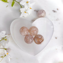 Load image into Gallery viewer, Flower Agate mini Sphere