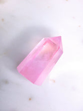 Load image into Gallery viewer, Pink Angel Aura Quartz Point