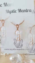 Load image into Gallery viewer, Dainty Crystal Necklaceš¤