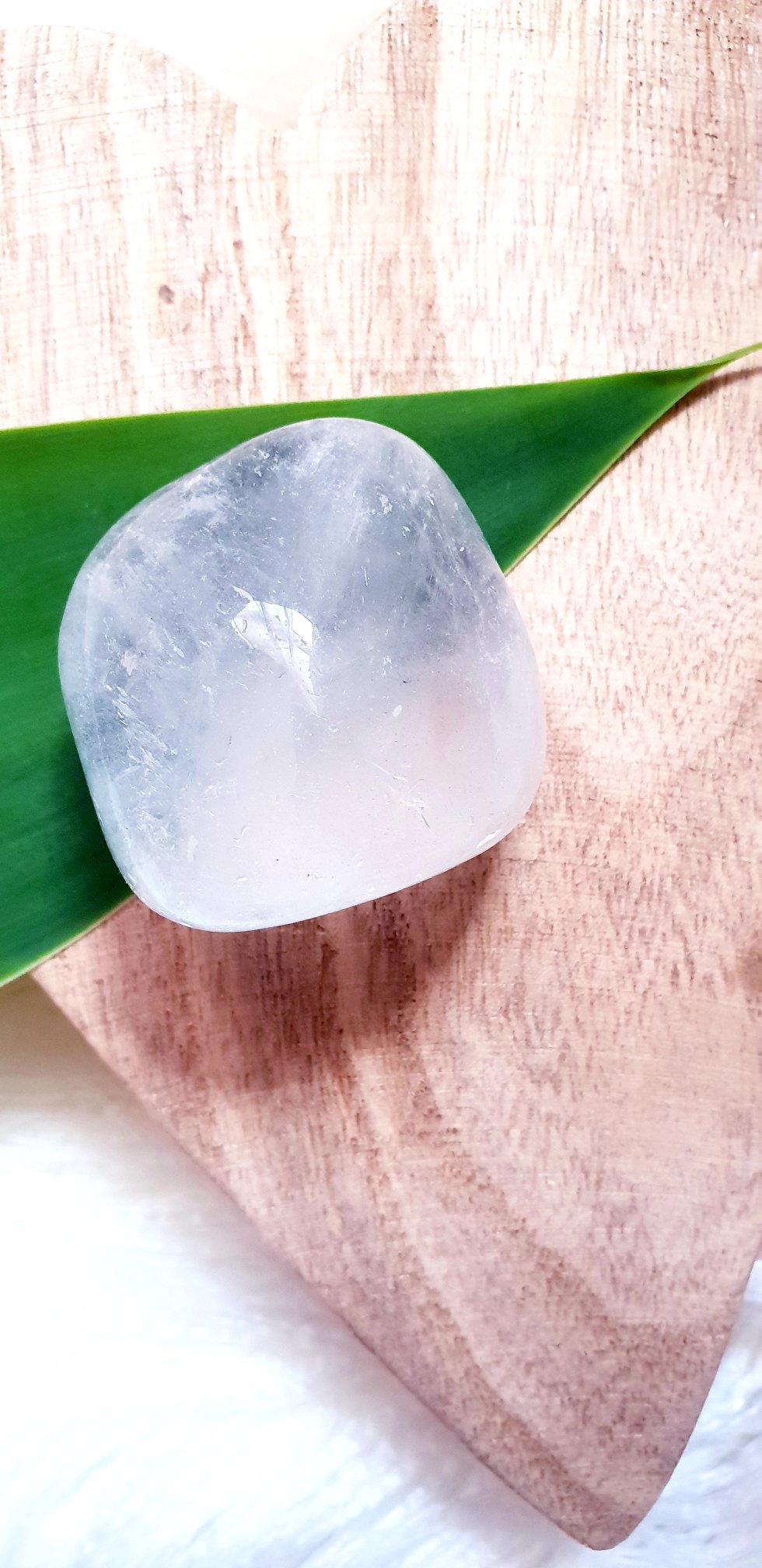 Clear Quartz Large Tumble